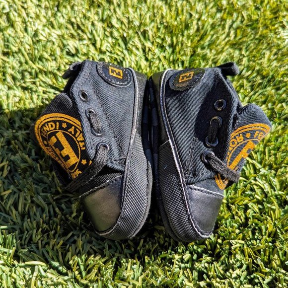 Black and Gold Soft Bottom Baby Shoes - Picture 7 of 7